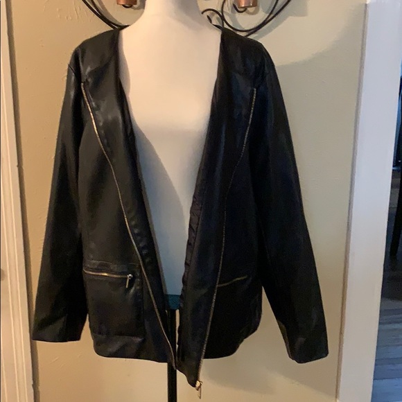 Liz Claiborne Leather Jacket - Picture 1 of 6